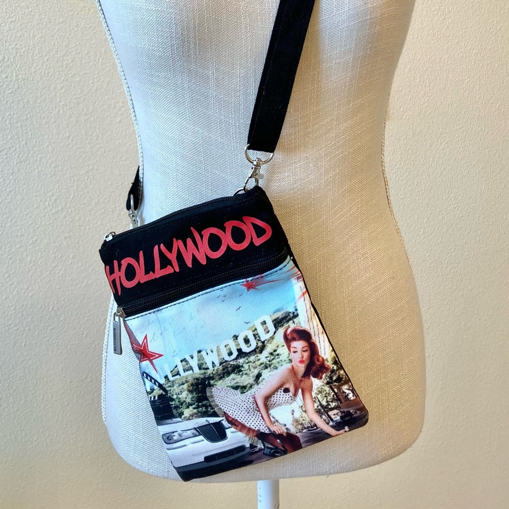 NWOT “Hollywood” crossbody purse, two zippered compartments
